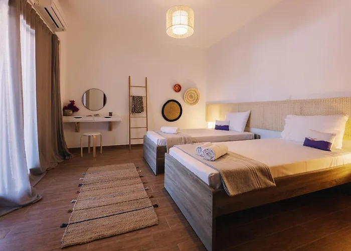 Mikra Bay Vineyard * Faneroméni