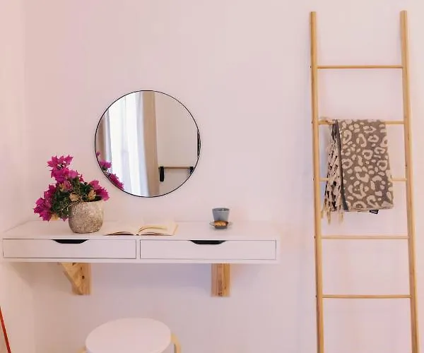 Mikra Bay Vineyard Faneroméni