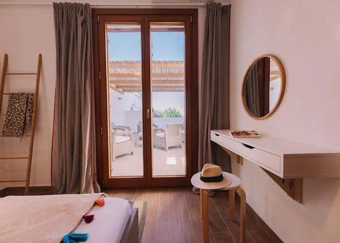 Mikra Bay Vineyard 別荘 Faneroméni