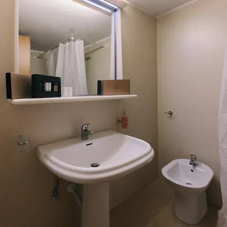 Mikra Bay Vineyard Faneromeni (Naxos)